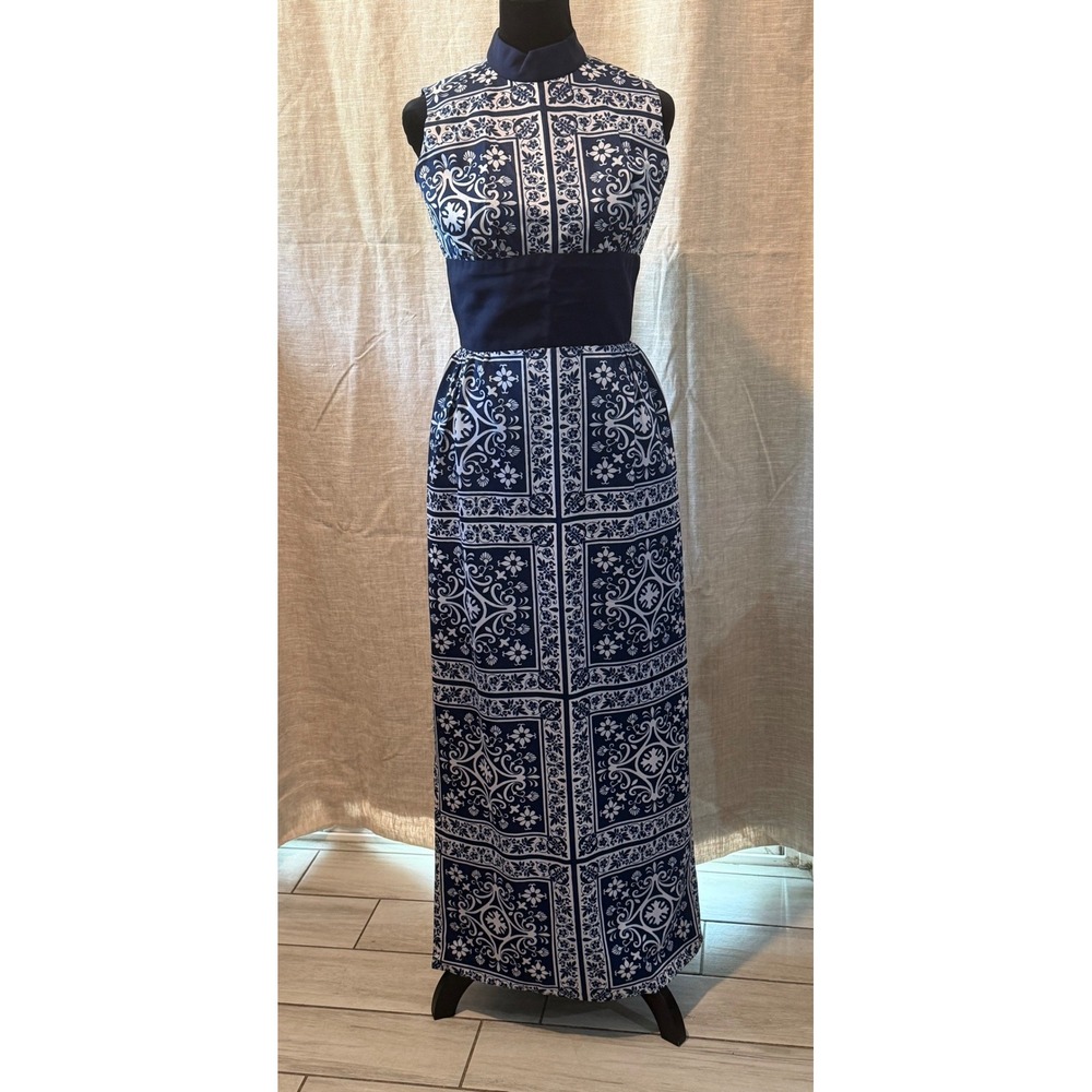 Vintage 60s Blue White Damask Tile Print Maxi Dress Mock Neck Sleeveless 11/12
